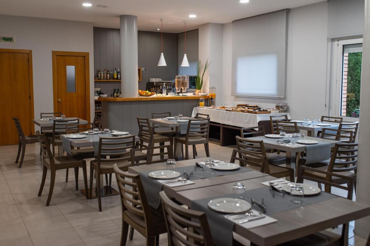 Hotel Borrell Olot Exterior photo