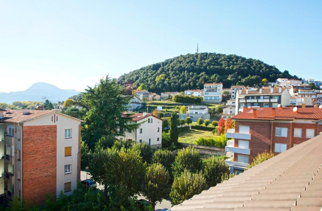 Hotel Borrell Olot Exterior photo